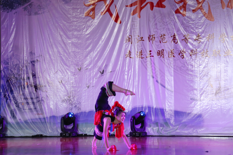 微信图片_20190612163853_编辑.jpg 微信图片_20190612163853_编辑.jpg
