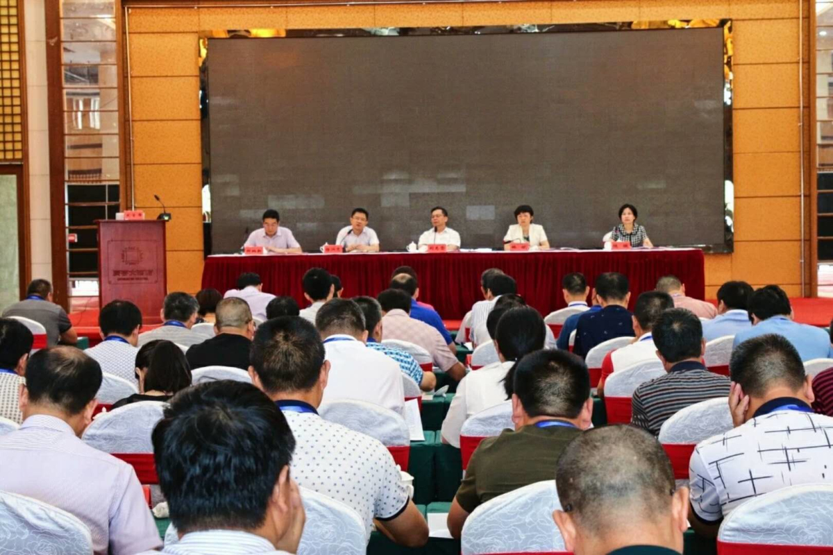 微信图片_20180612170724_编辑.jpg 微信图片_20180612170724_编辑.jpg
