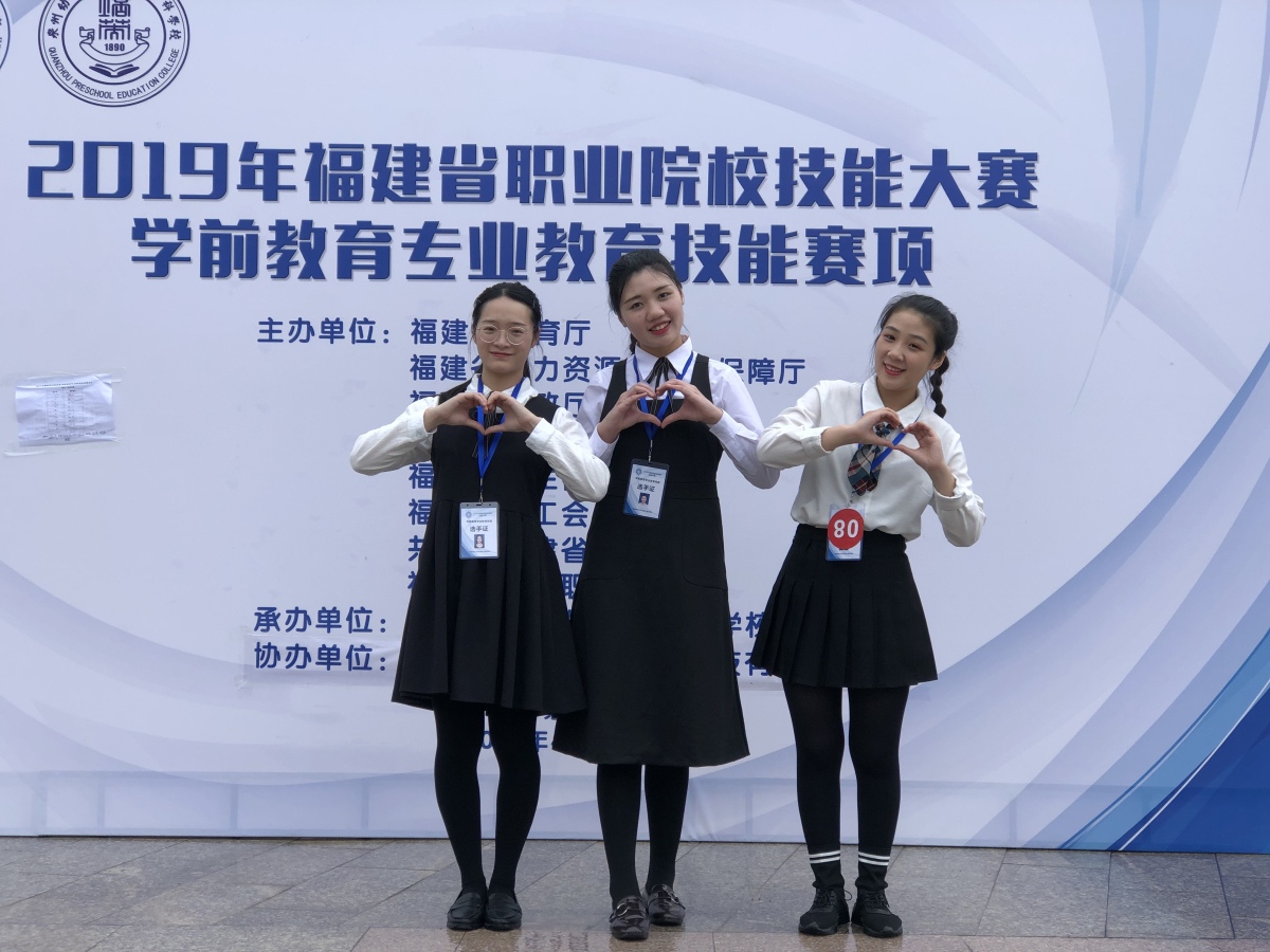 微信图片_20190425151049_编辑.jpg 微信图片_20190425151049_编辑.jpg