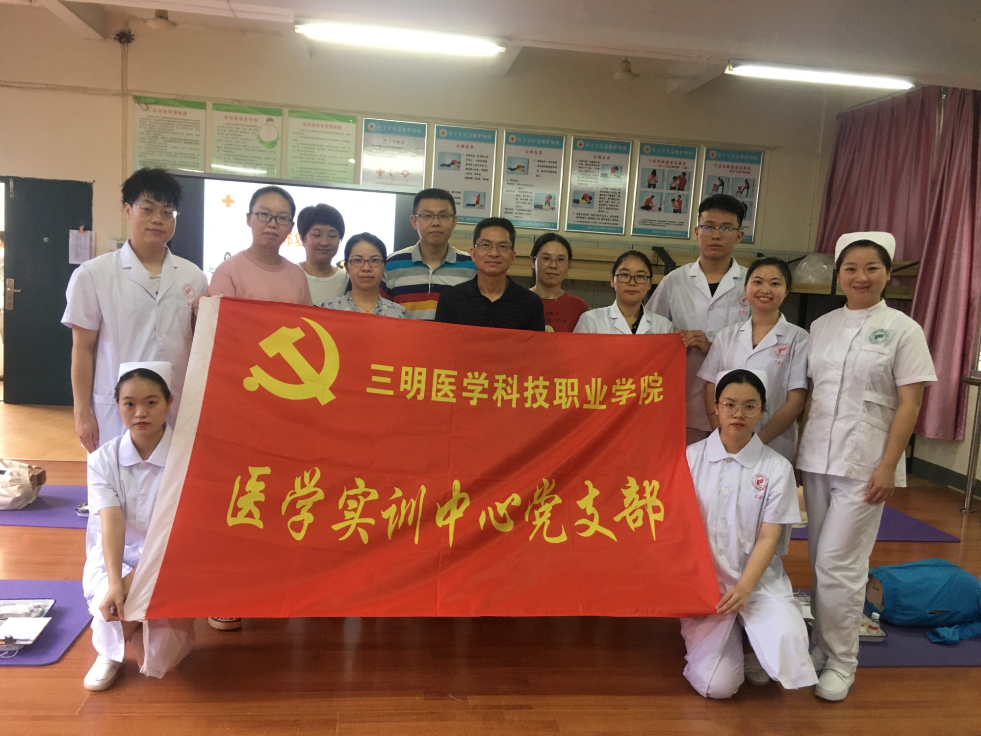 微信图片_202106221108523.jpg 微信图片_202106221108523.jpg
