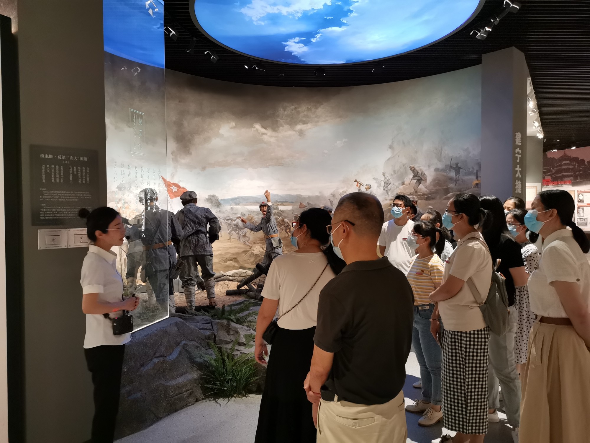 参观市博物馆3.jpg 参观市博物馆3.jpg