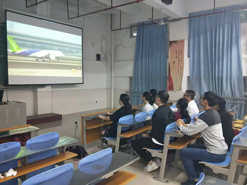 学前支部.jpg 学前支部.jpg