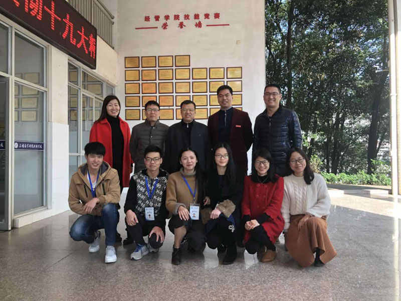 团体照片.JPG 团体照片.JPG