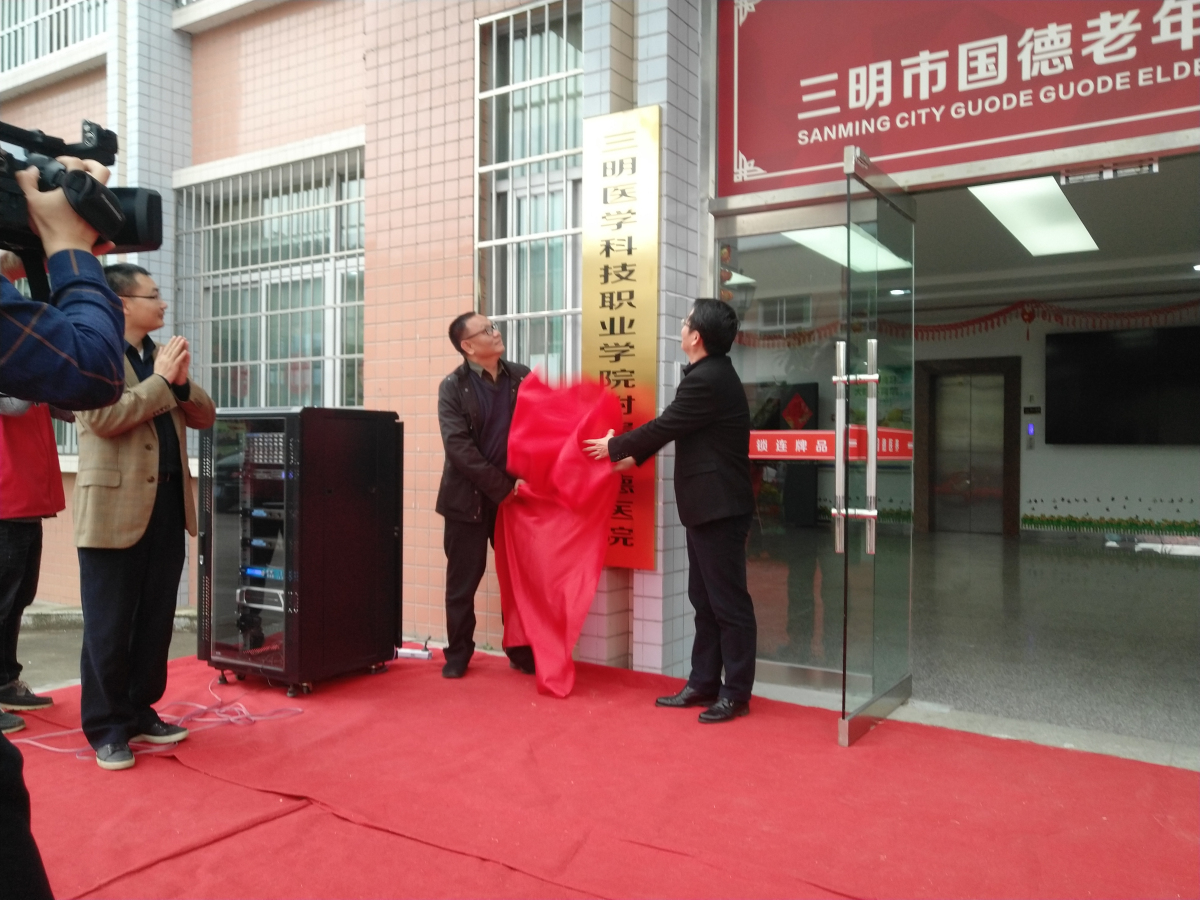 微信图片_20190413080746_编辑.jpg 微信图片_20190413080746_编辑.jpg